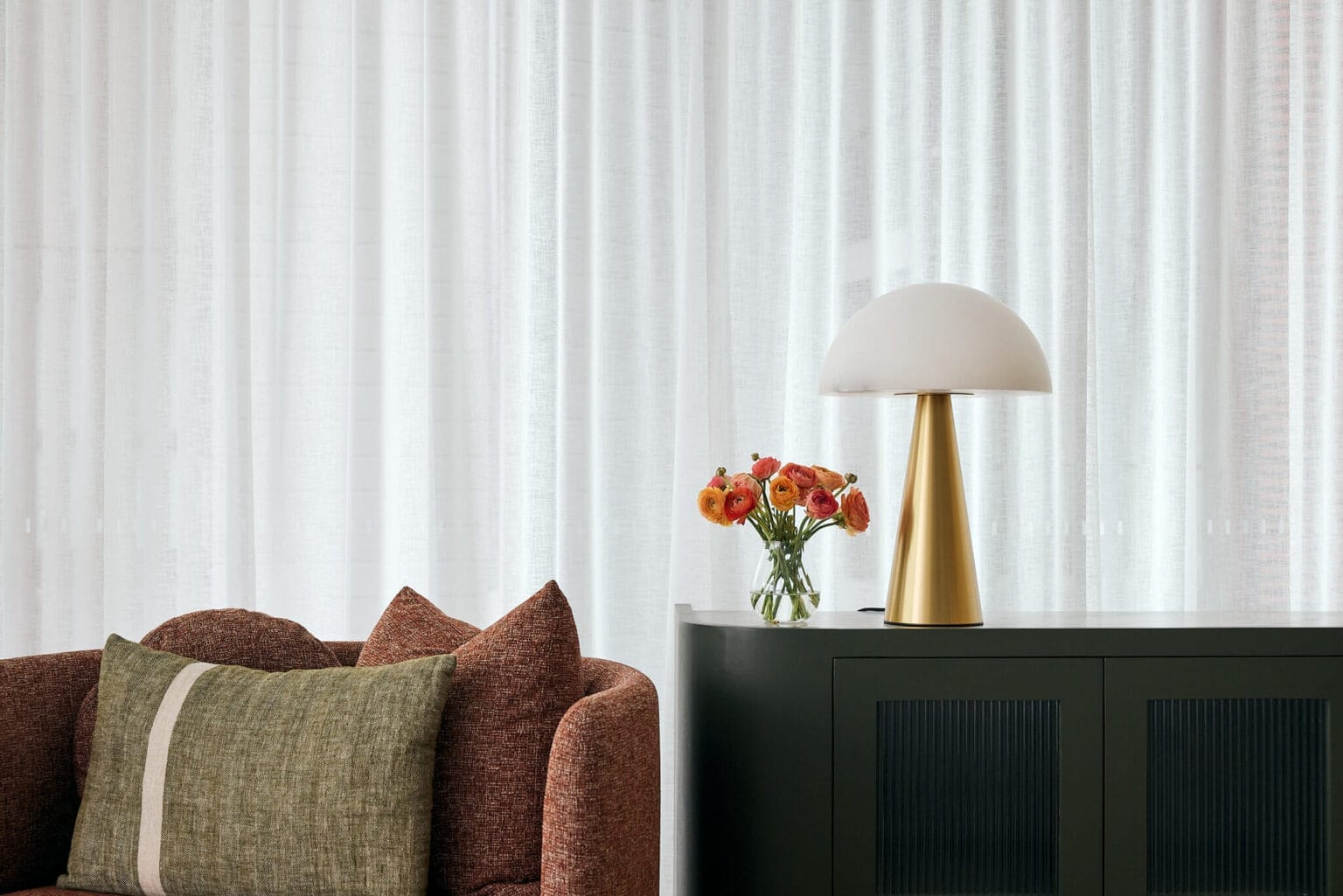 Elegant Barangaroo Unit Designs by Emma Blomfield Studio