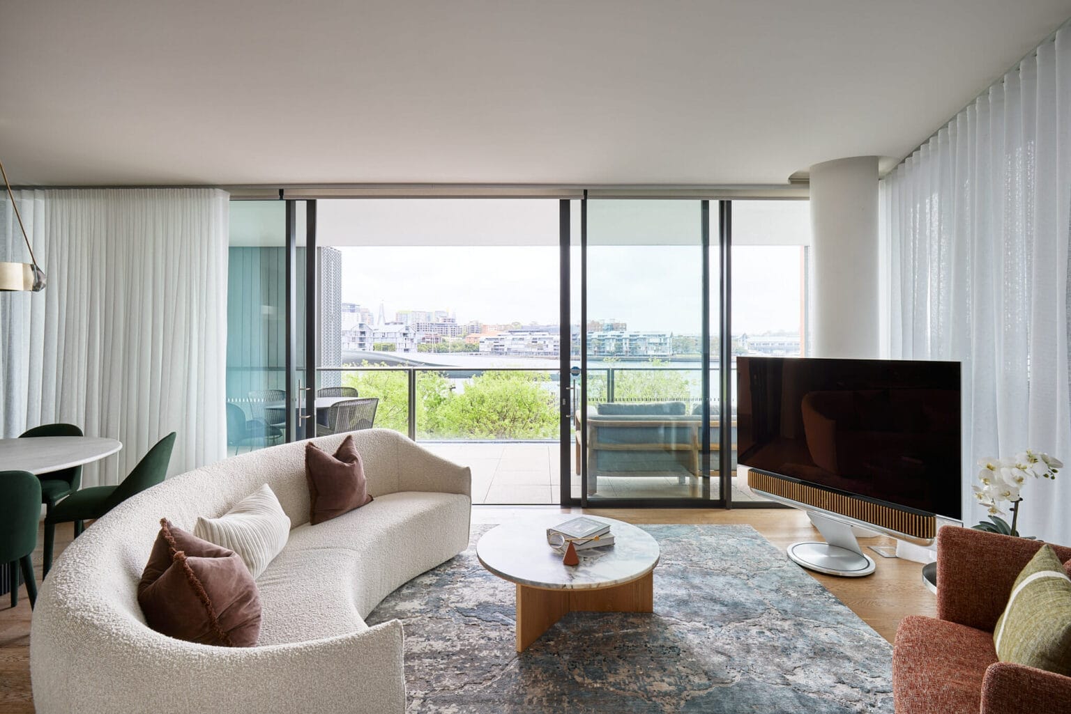 Elegant Barangaroo Unit Designs by Emma Blomfield Studio